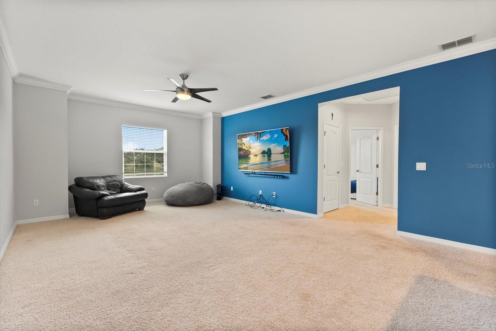 SANCTUARY AT ALOMA - Residential