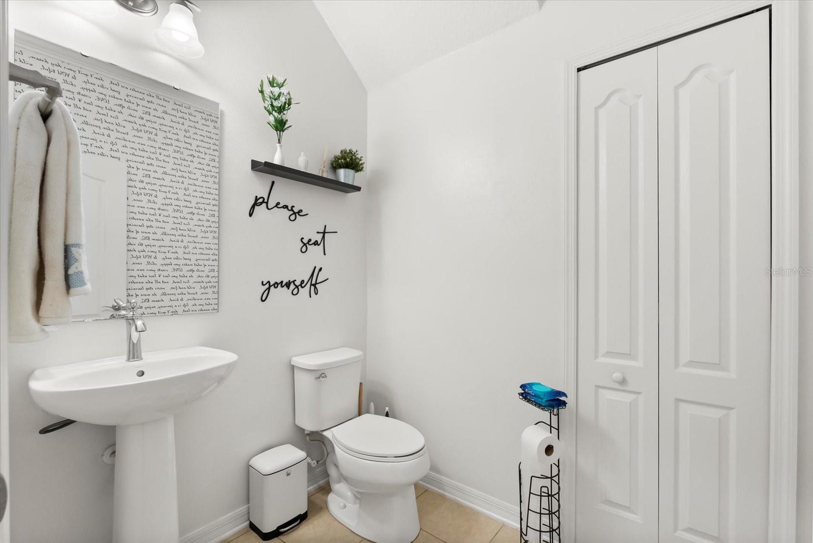 SANCTUARY AT ALOMA - Residential