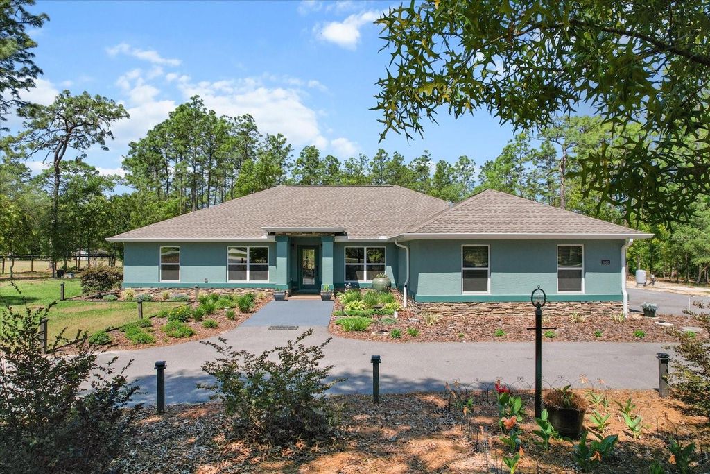 Photo of 8660 SW 137th Court, Dunnellon, FL 34432 (MLS # O6304671)