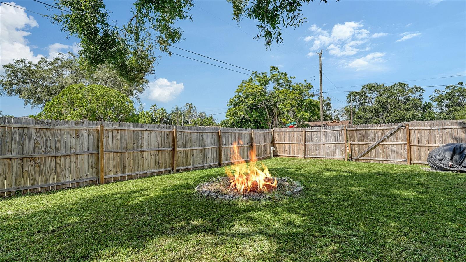 SARASOTA SPGS - Residential