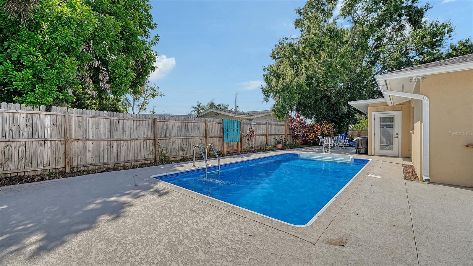 SARASOTA SPGS - Residential