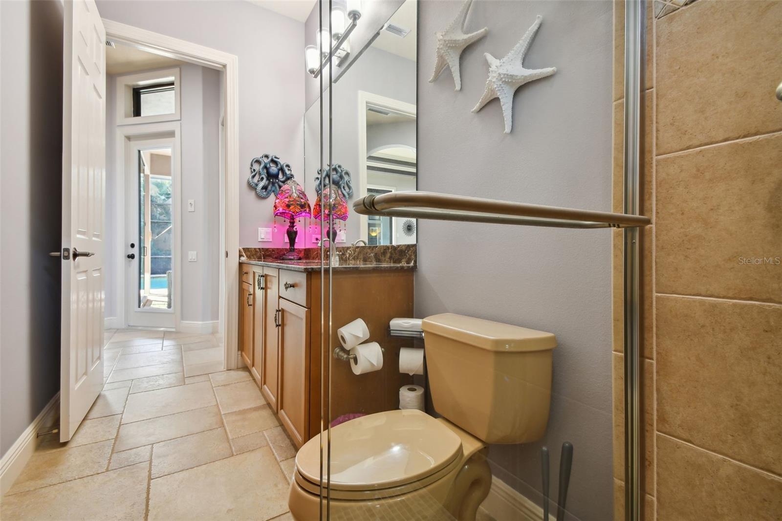 RIVERDALE - Residential