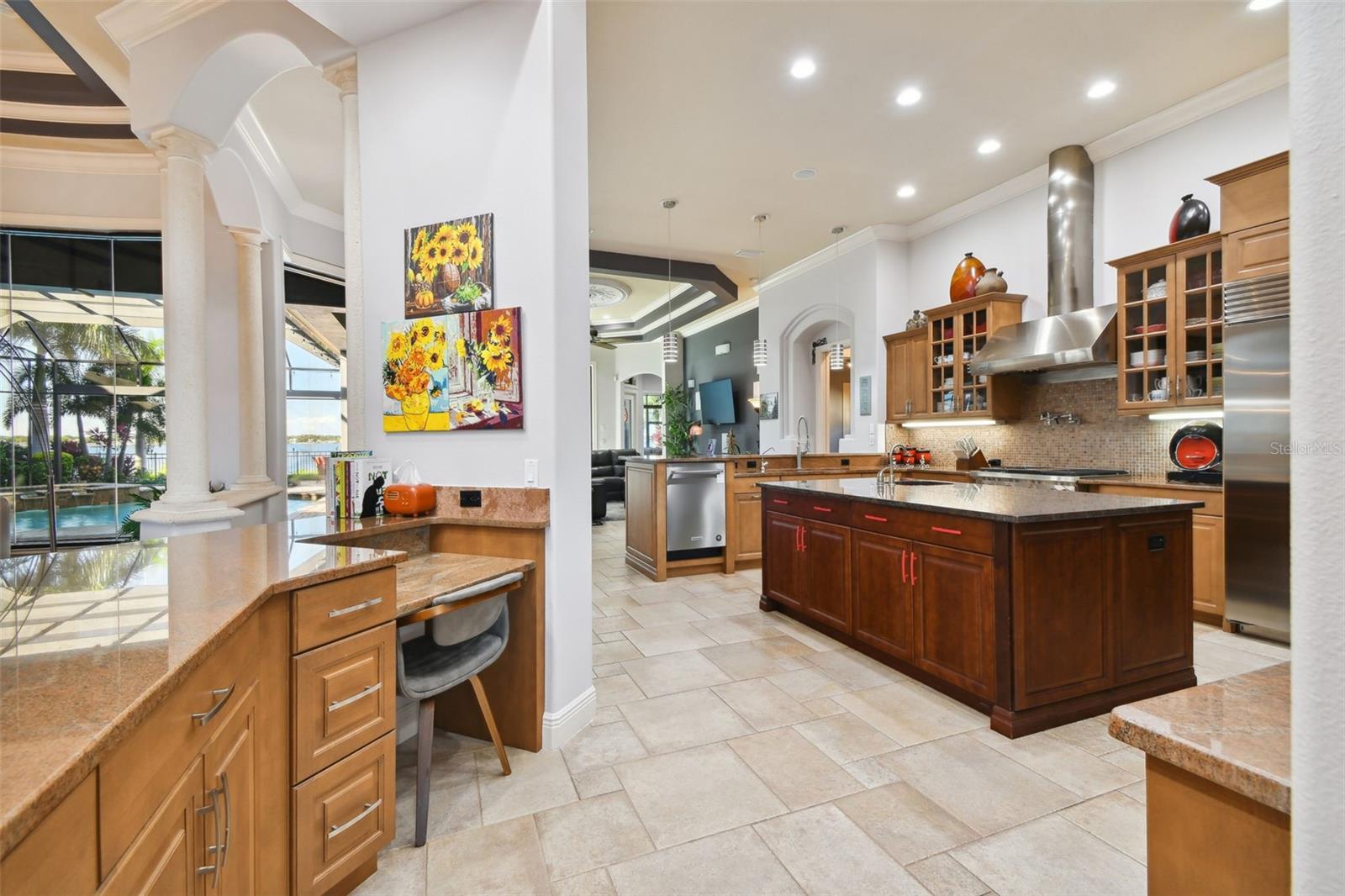 RIVERDALE - Residential