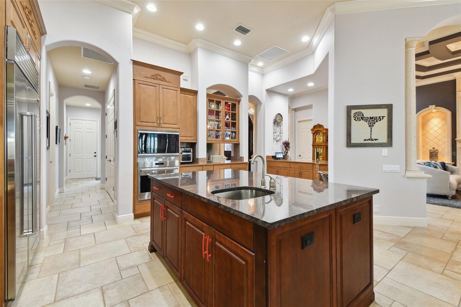 RIVERDALE - Residential