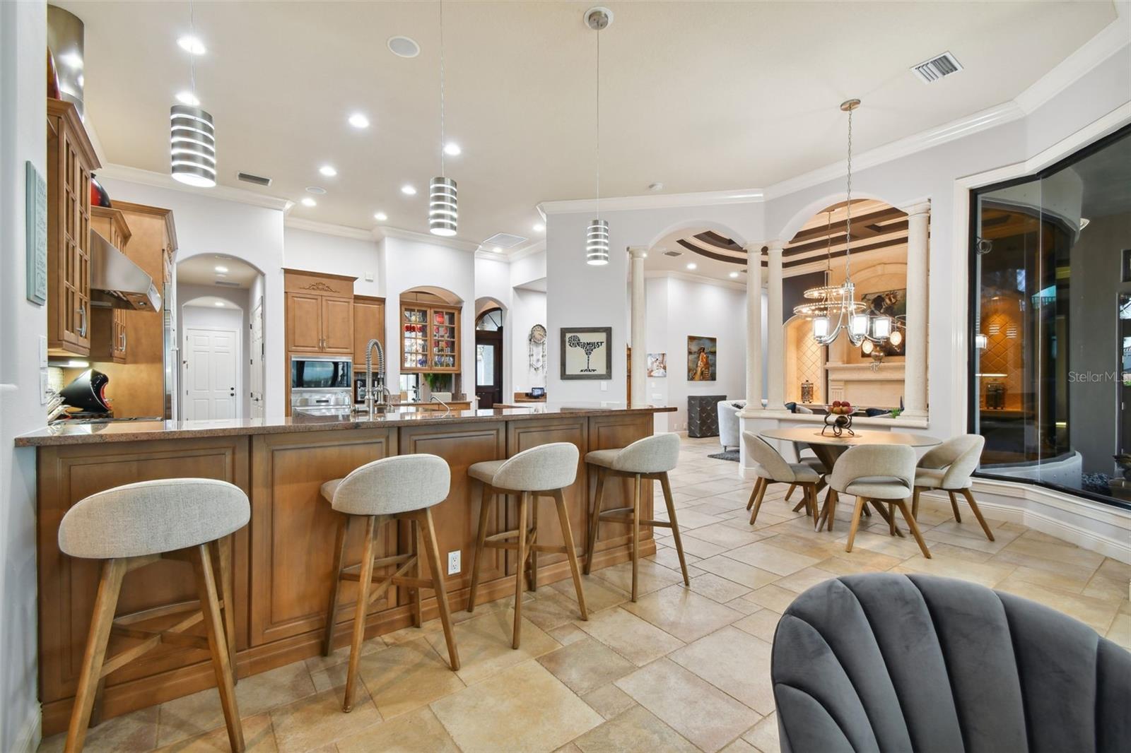 RIVERDALE - Residential