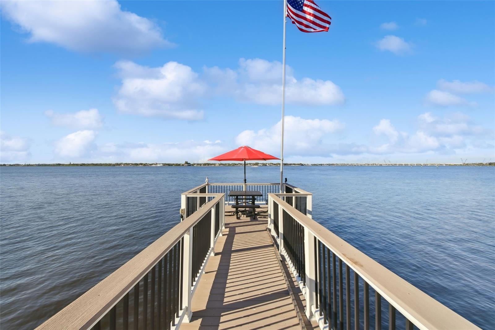 RIVERDALE - Residential