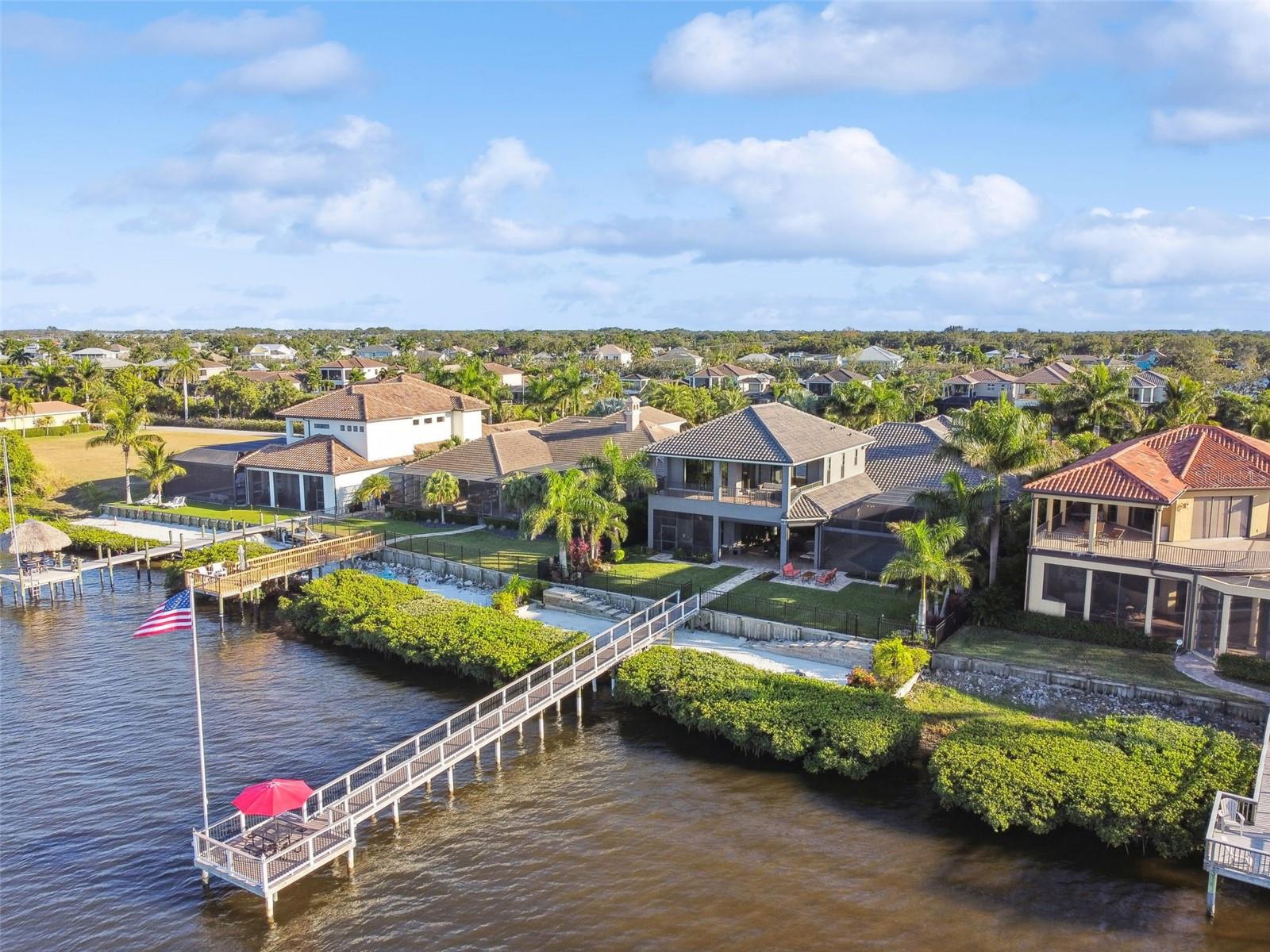 RIVERDALE - Residential