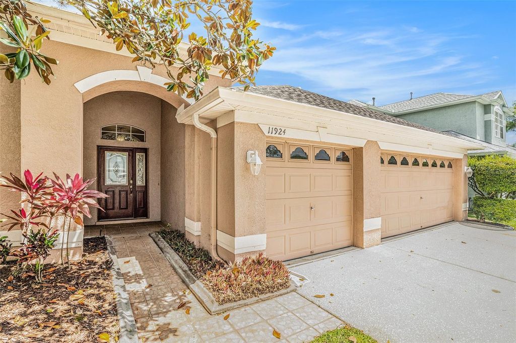 Photo of 11924 Northumberland Drive, Tampa, FL 33626 (MLS # P4934683)