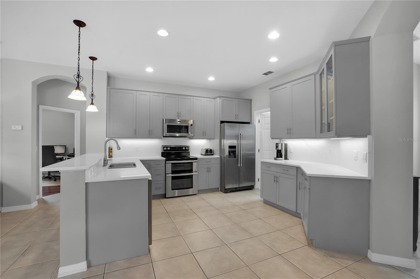 LIVE OAK RESERVE UNIT THREE - Residential