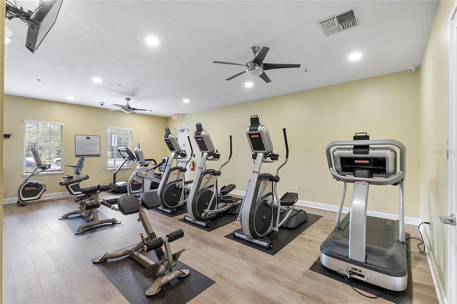 LIVE OAK RESERVE UNIT THREE - Residential