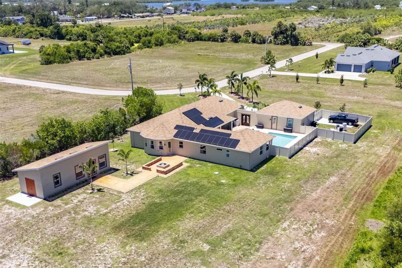 3016 SMILODON TRAIL