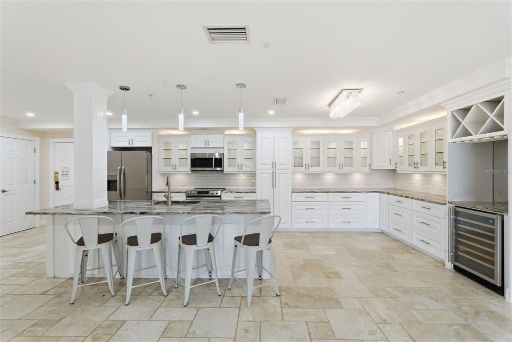 Photo of 36750 Us Highway 19 N #5-202, Palm Harbor, FL 34683 (MLS # TB8454984)