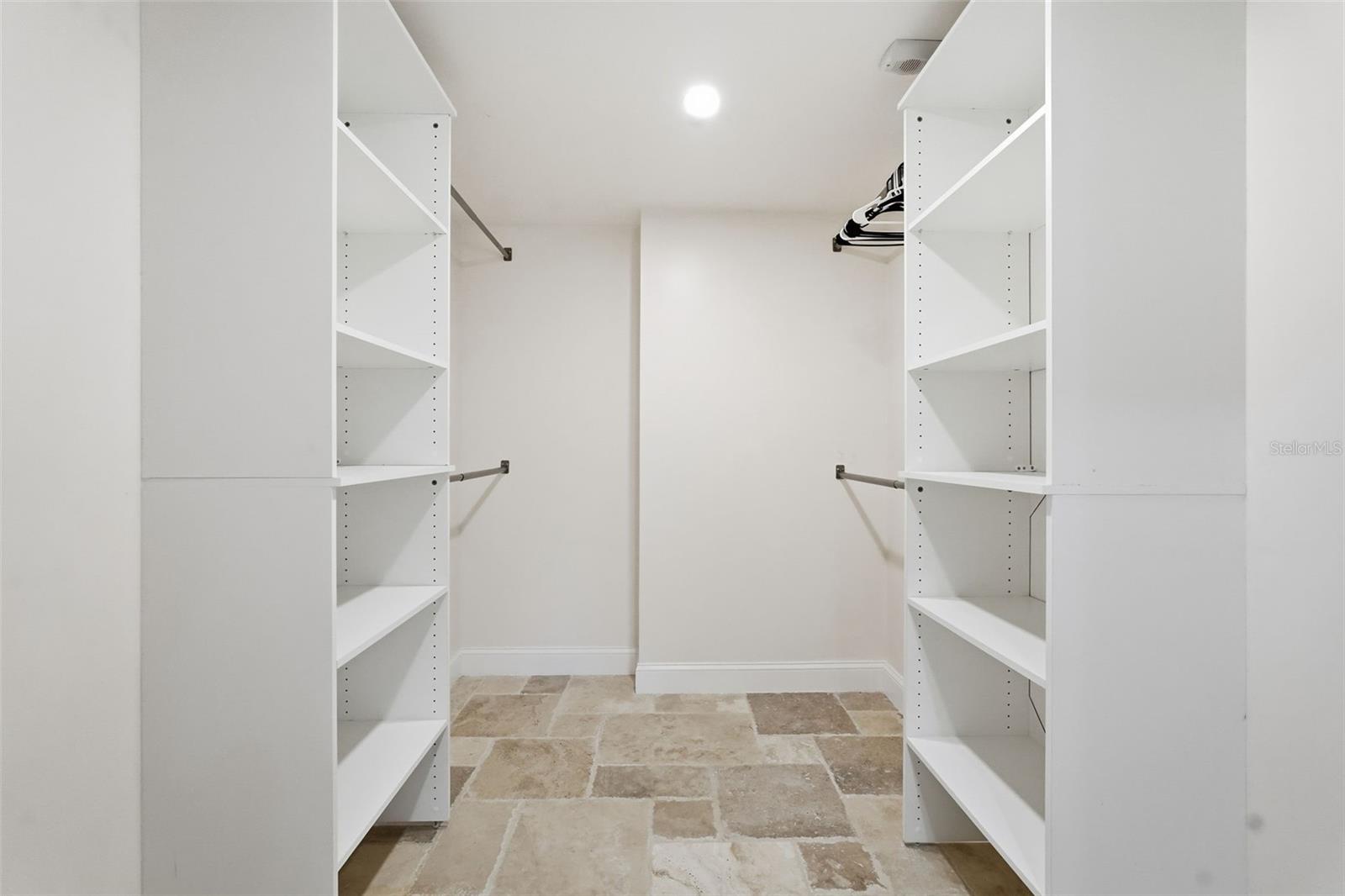 INNISBROOK - Residential