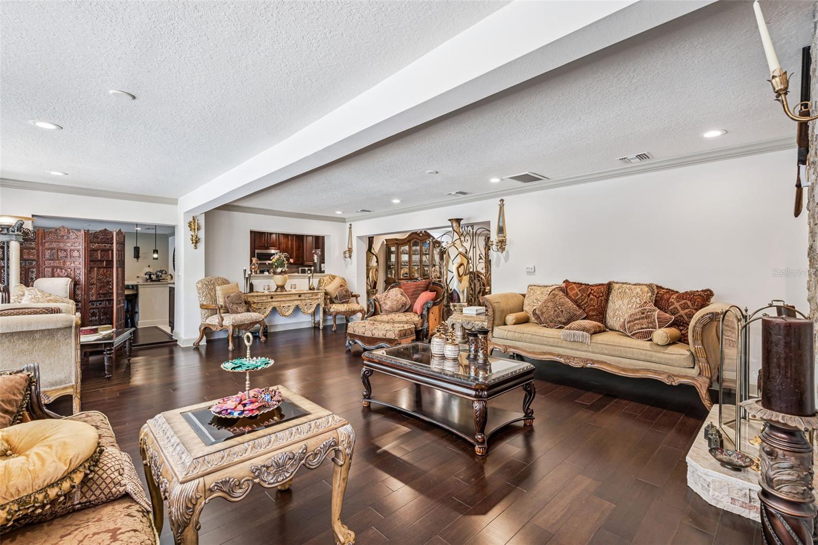 EAST BAY - Residential