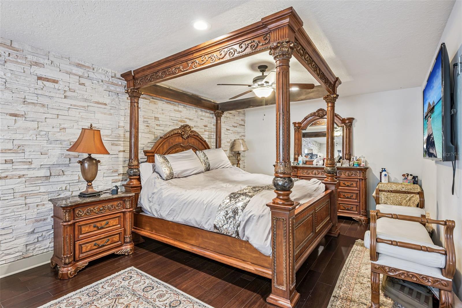 EAST BAY - Residential