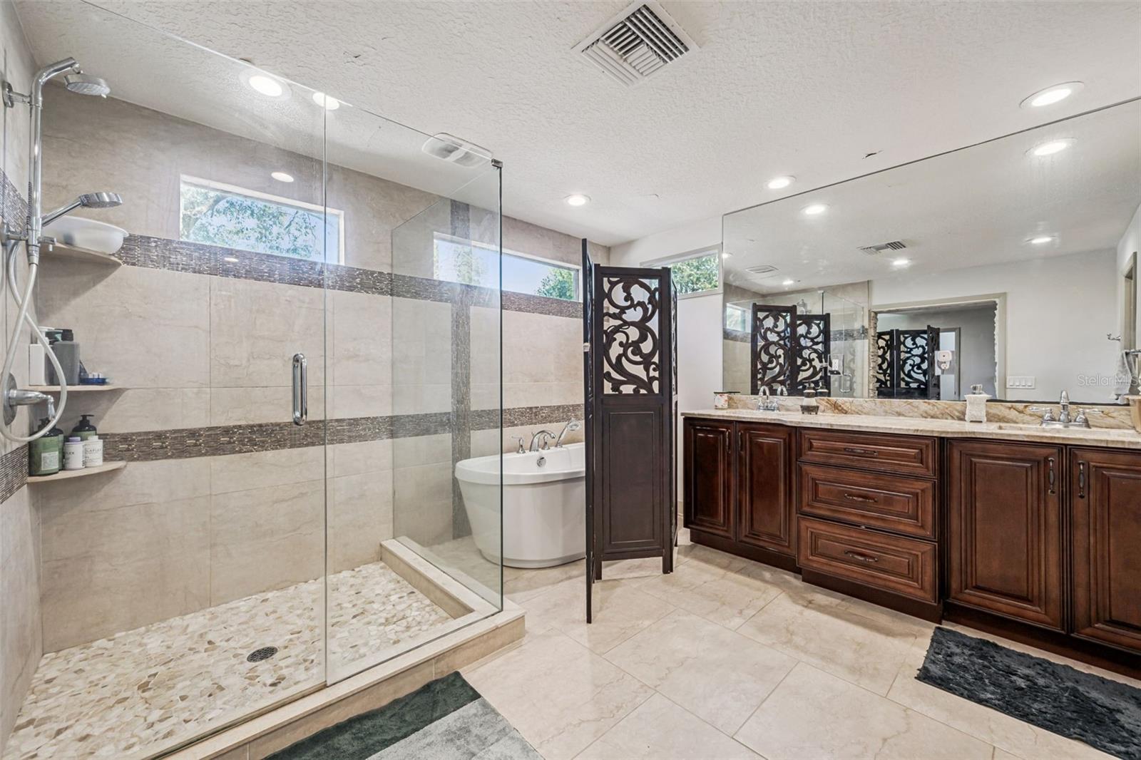 EAST BAY - Residential