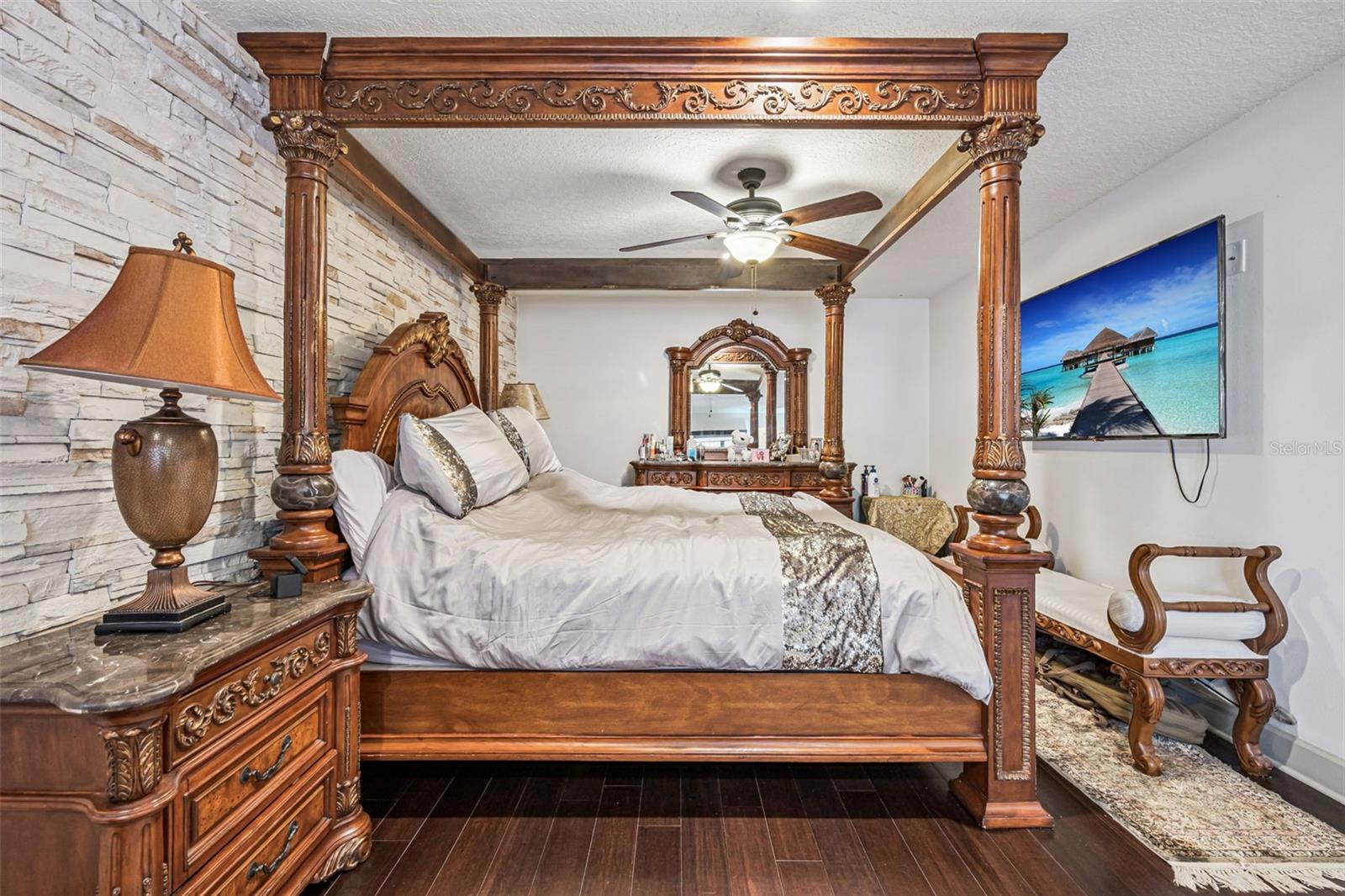 EAST BAY - Residential