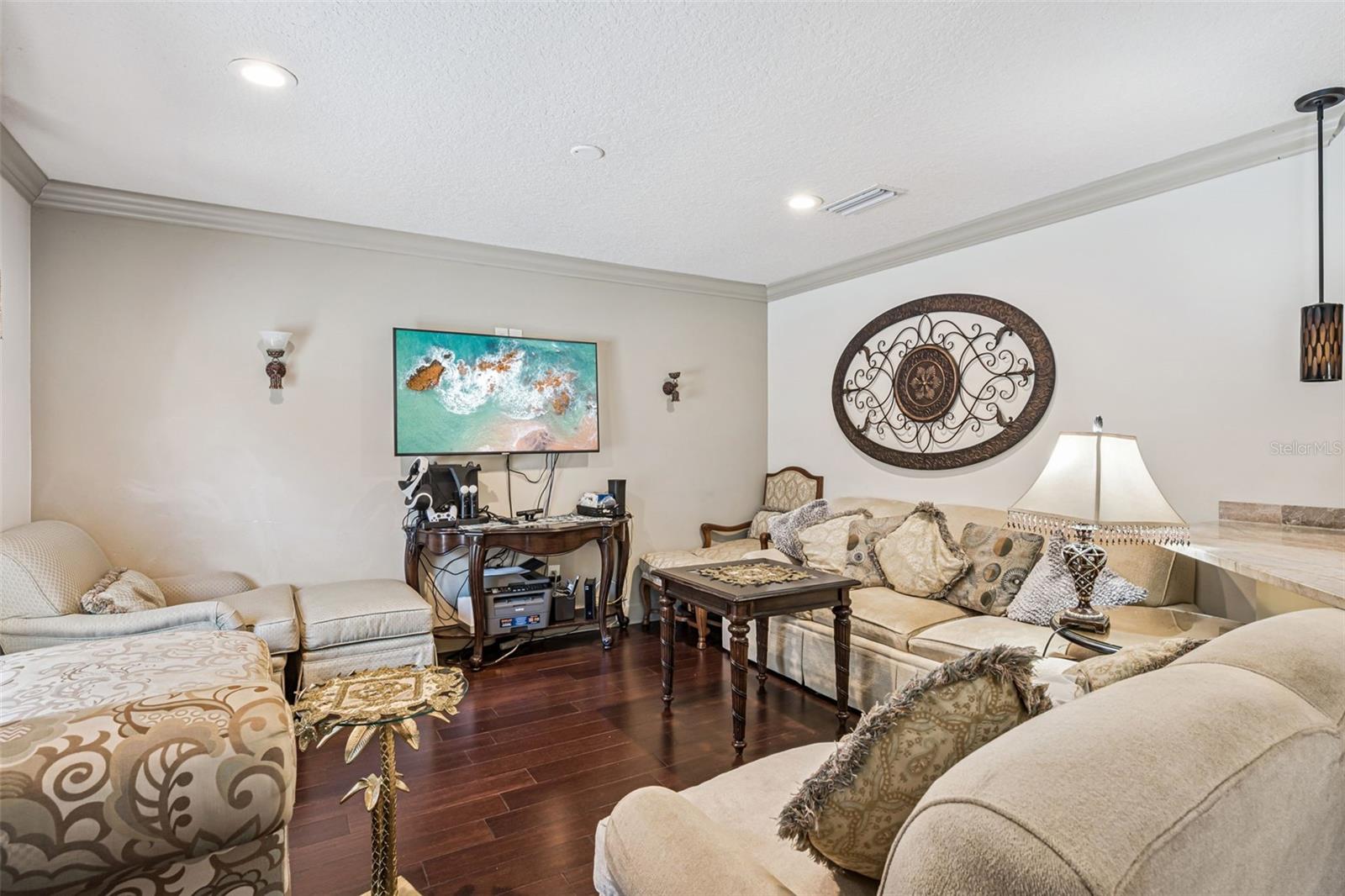 EAST BAY - Residential