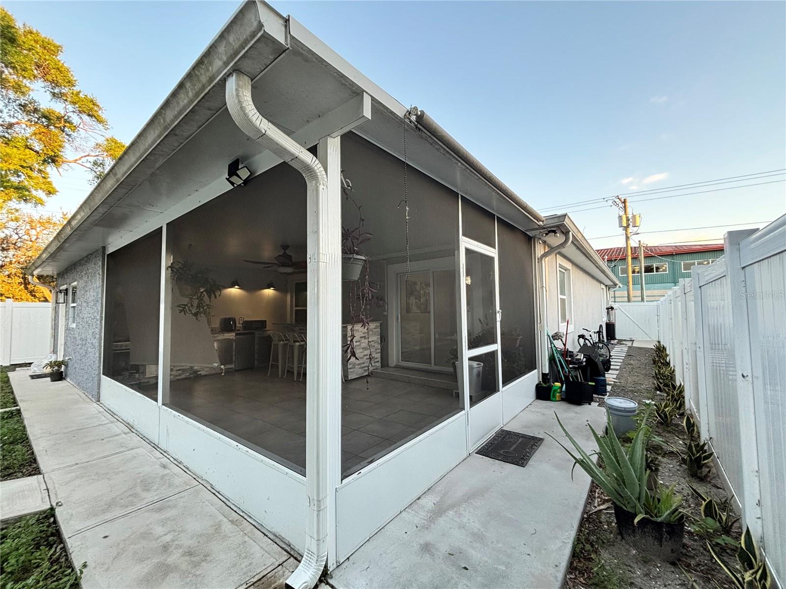 SPRING HILL ADD CORR - Residential