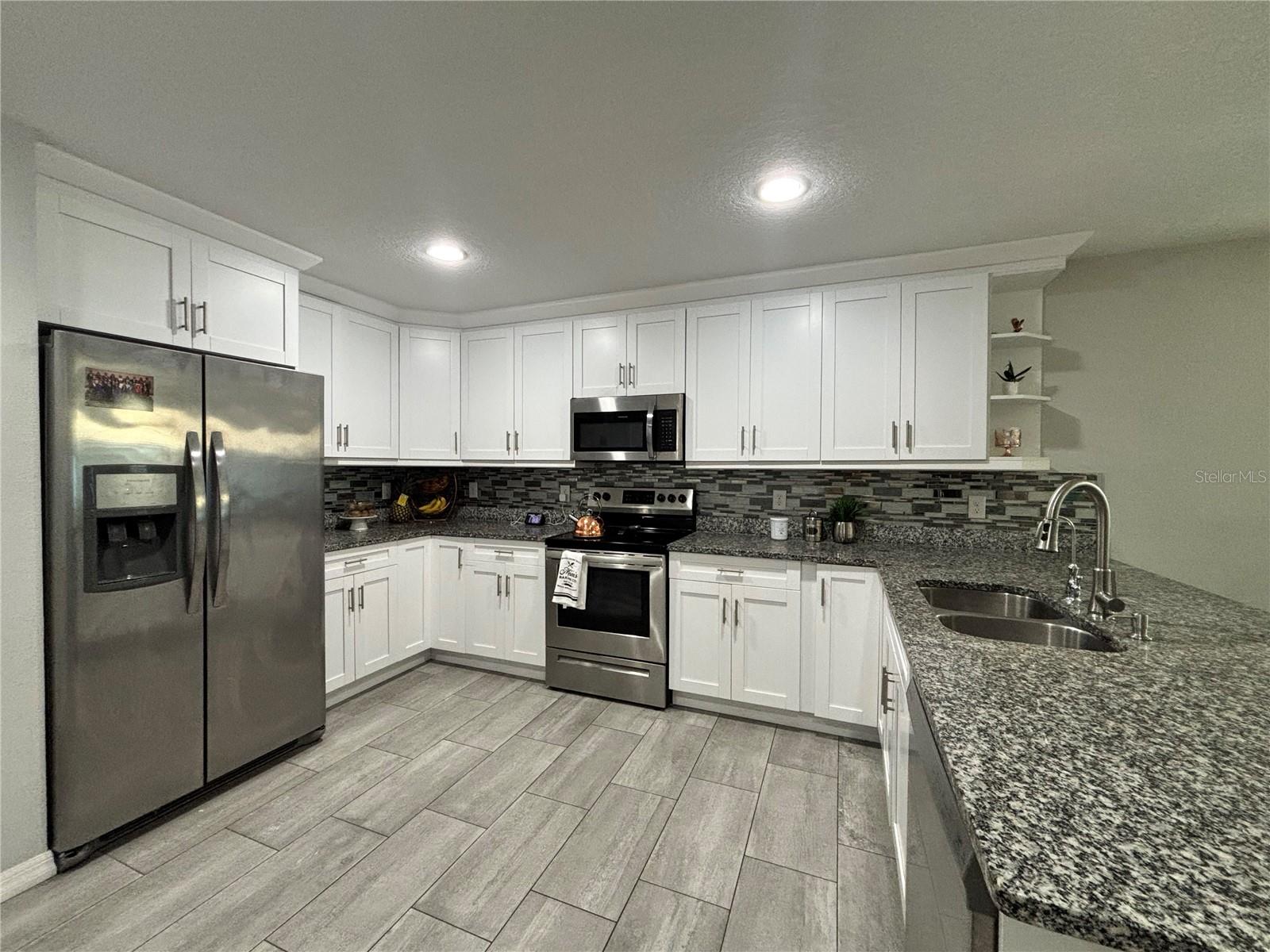 SPRING HILL ADD CORR - Residential