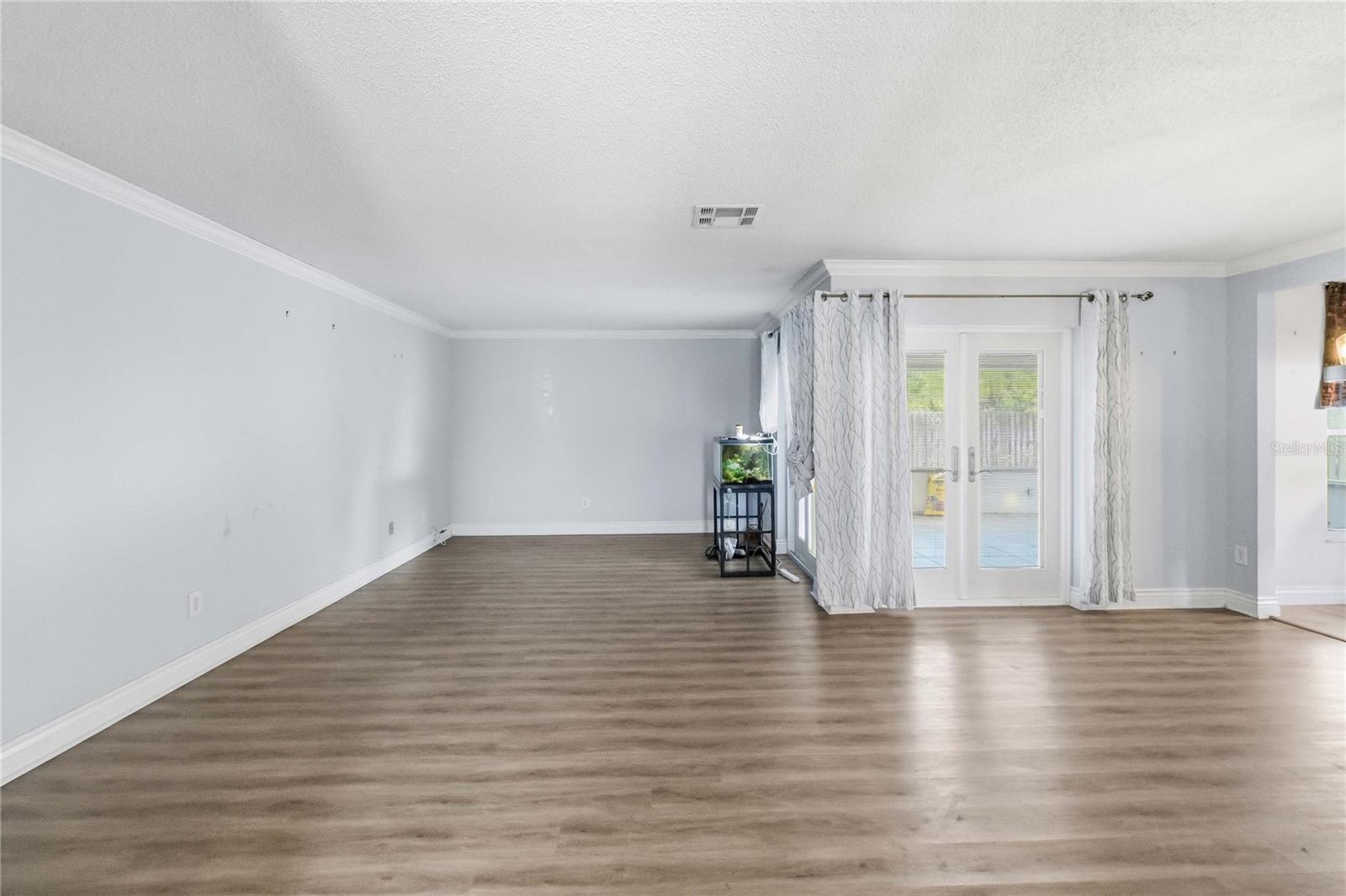 BVL UNIT 7 5TH ADD - Residential