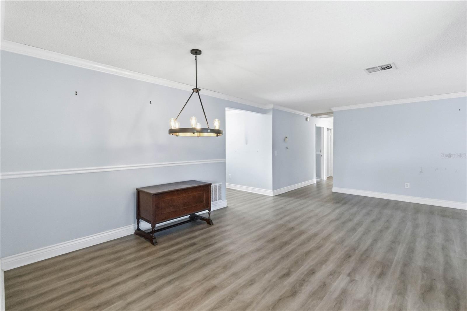 BVL UNIT 7 5TH ADD - Residential