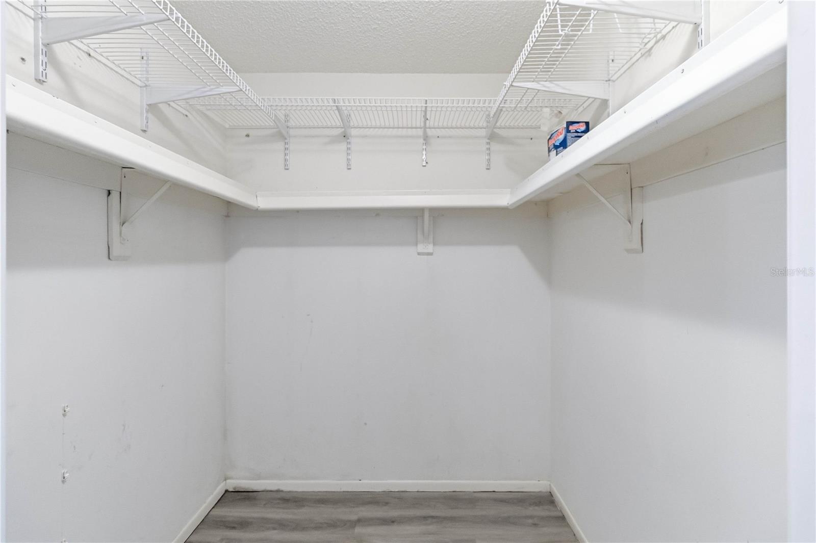 BVL UNIT 7 5TH ADD - Residential