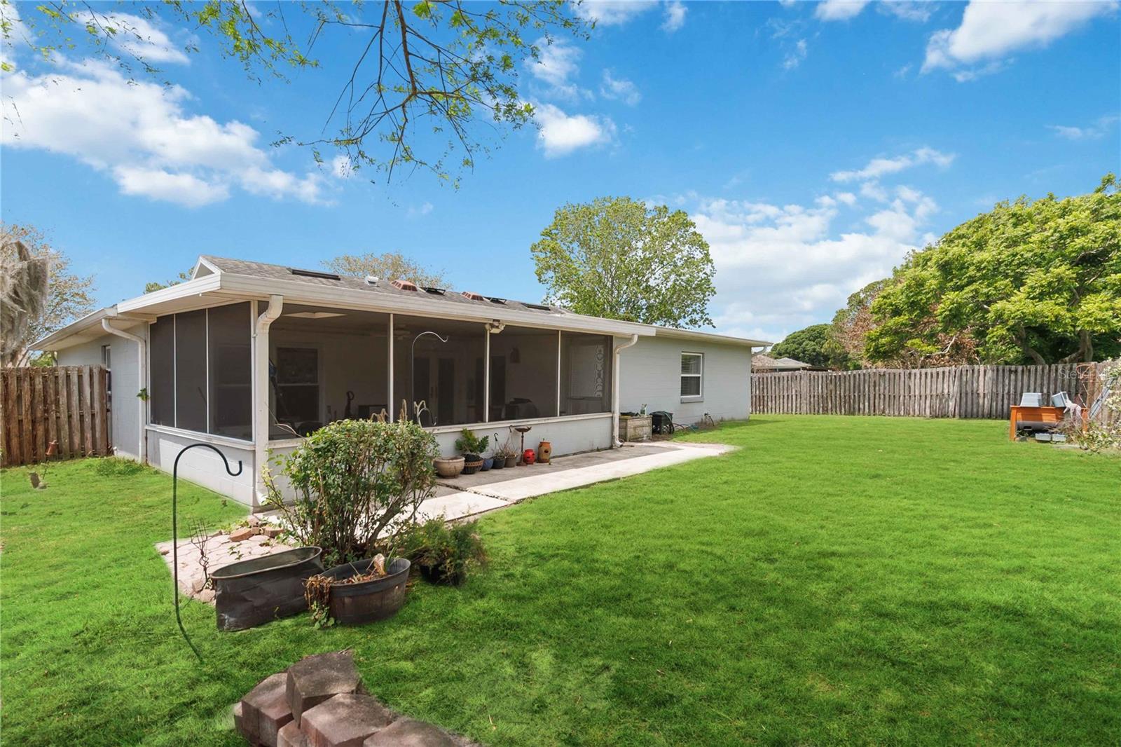 BVL UNIT 7 5TH ADD - Residential