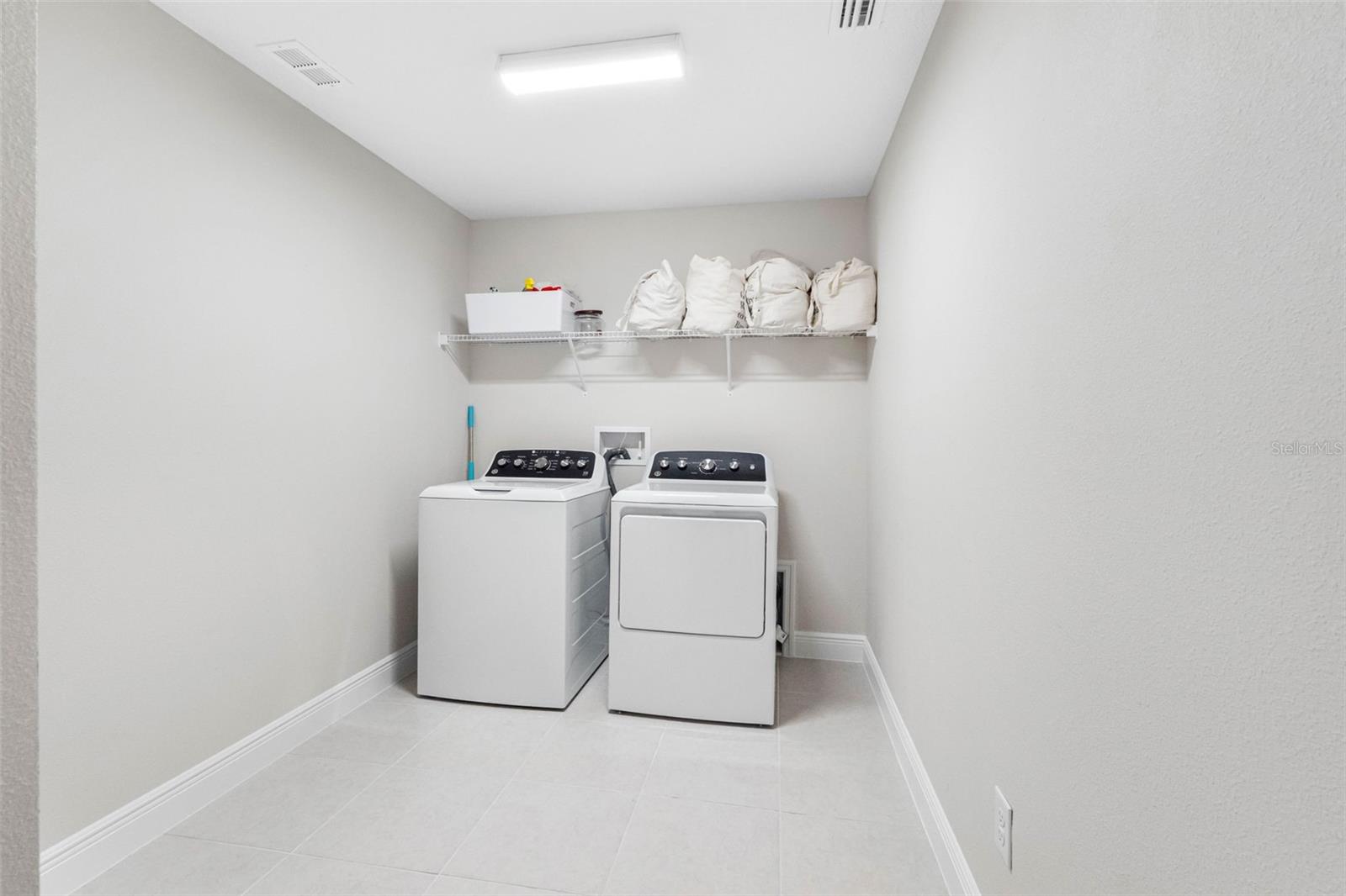 HINTON HAWKSTONE PH 2A & 2B2 - Residential