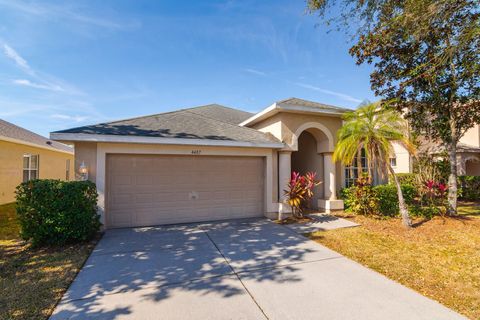 A home in WESLEY CHAPEL