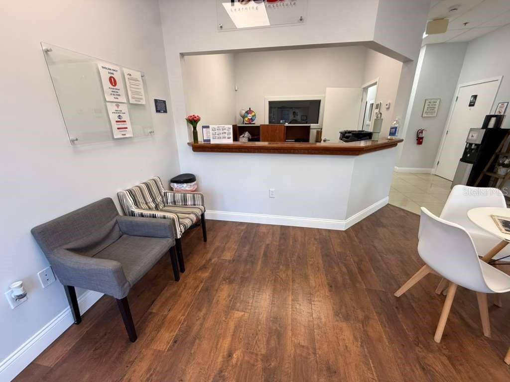 Photo of 1507 Park Center Drive #H, Orlando, FL 32835 (MLS # O6439086)