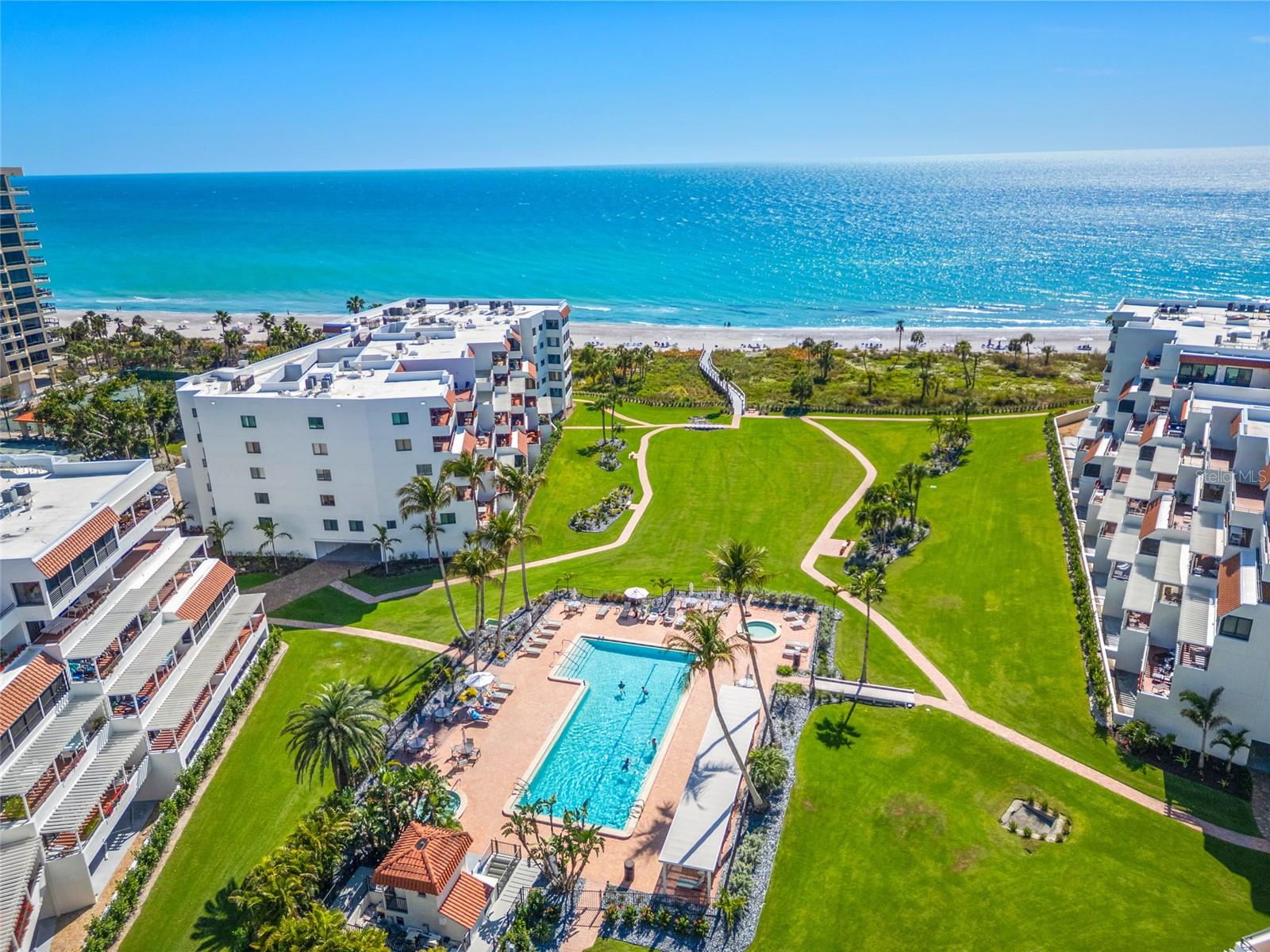 PLAYERS CLUB III - Residential