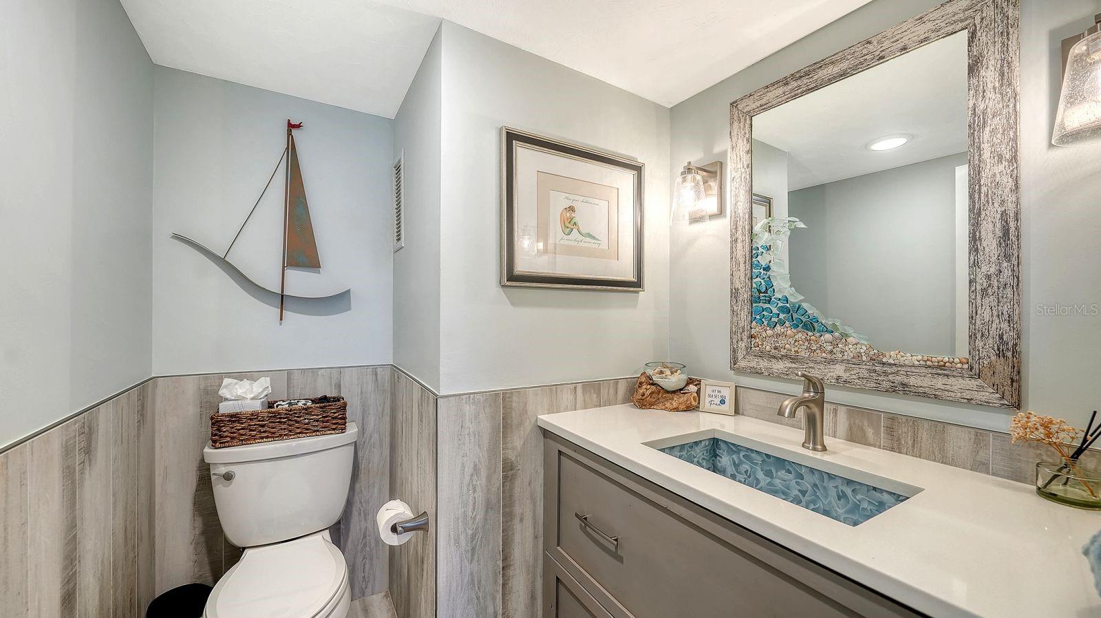 ST ARMANDS TOWERS NORTH - Residential