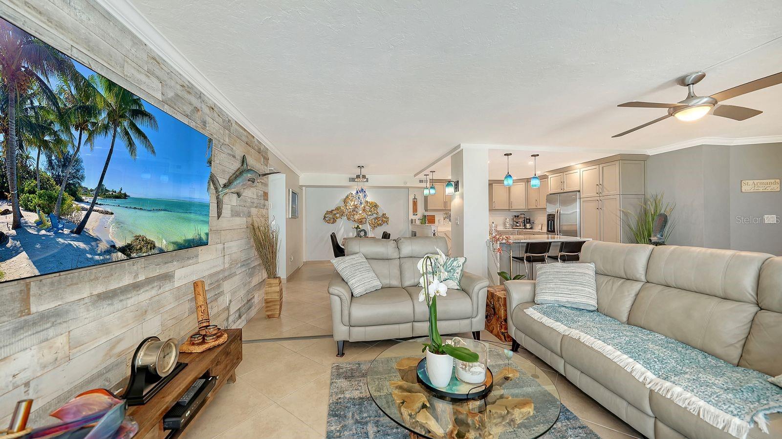 ST ARMANDS TOWERS NORTH - Residential