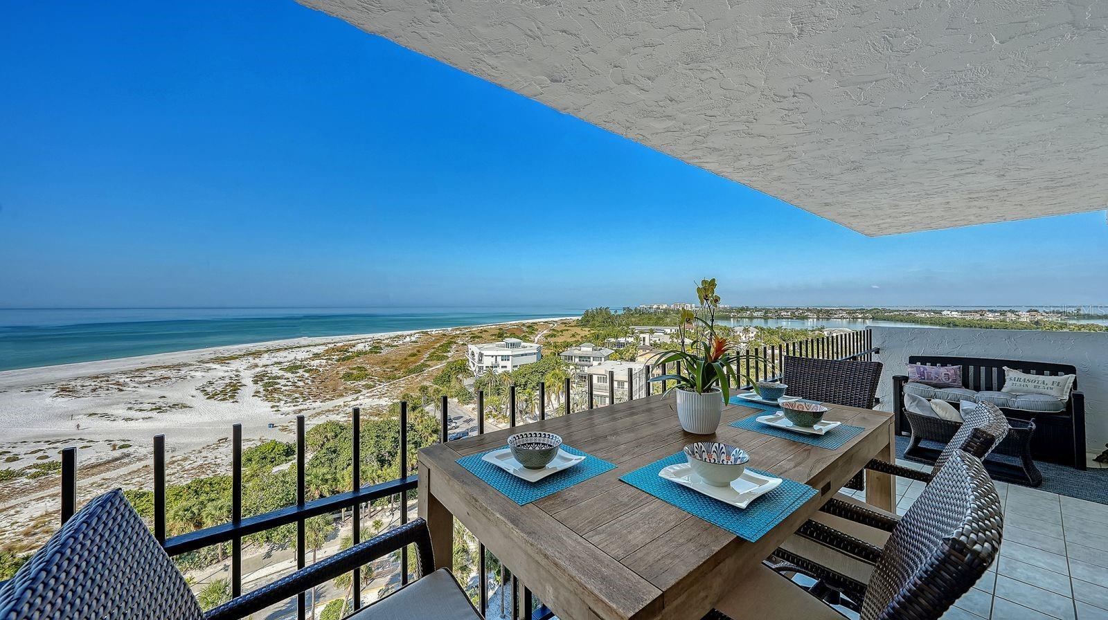 ST ARMANDS TOWERS NORTH - Residential