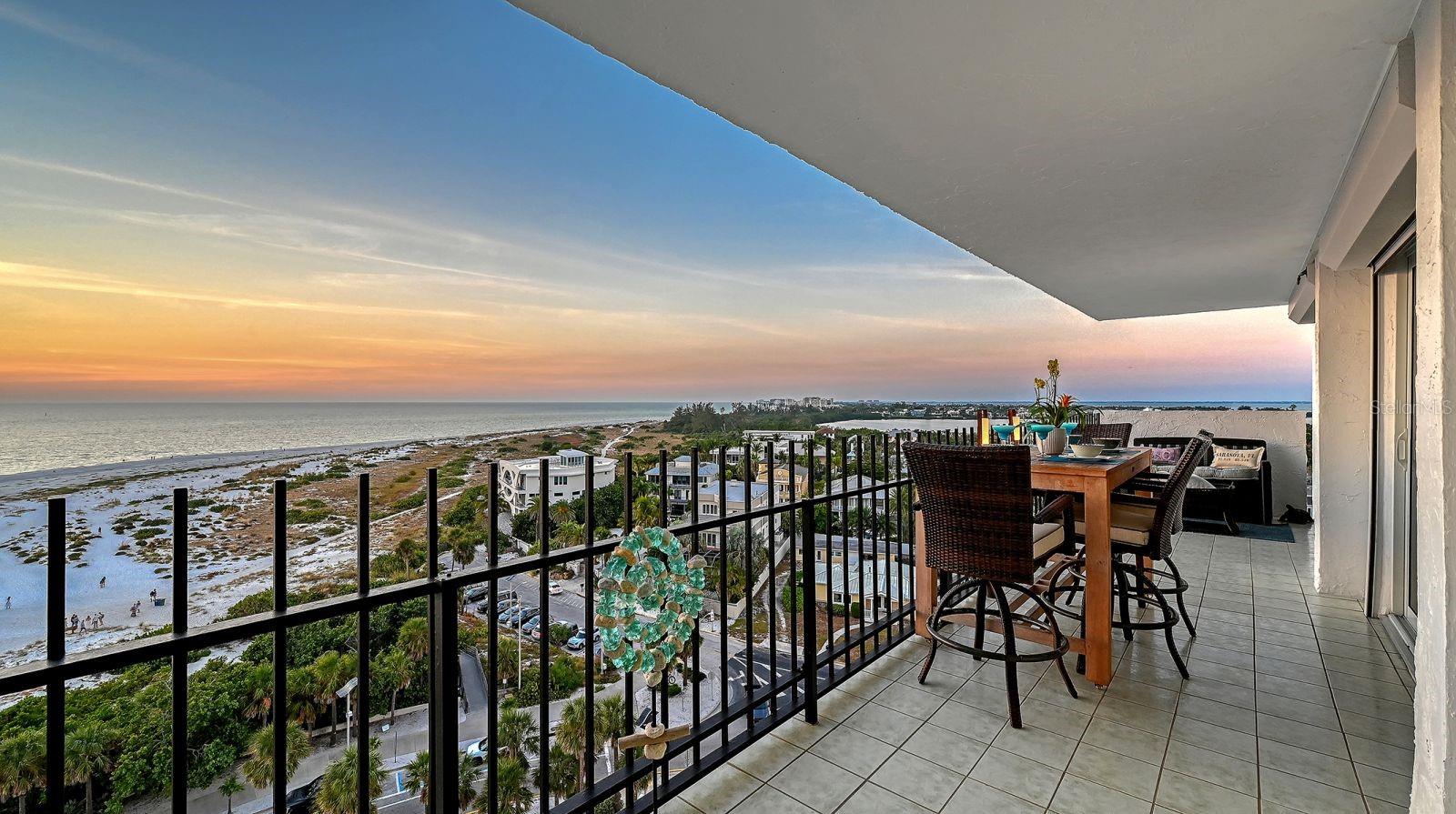 ST ARMANDS TOWERS NORTH - Residential