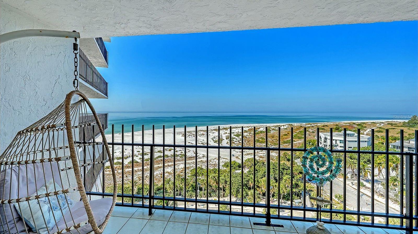 ST ARMANDS TOWERS NORTH - Residential