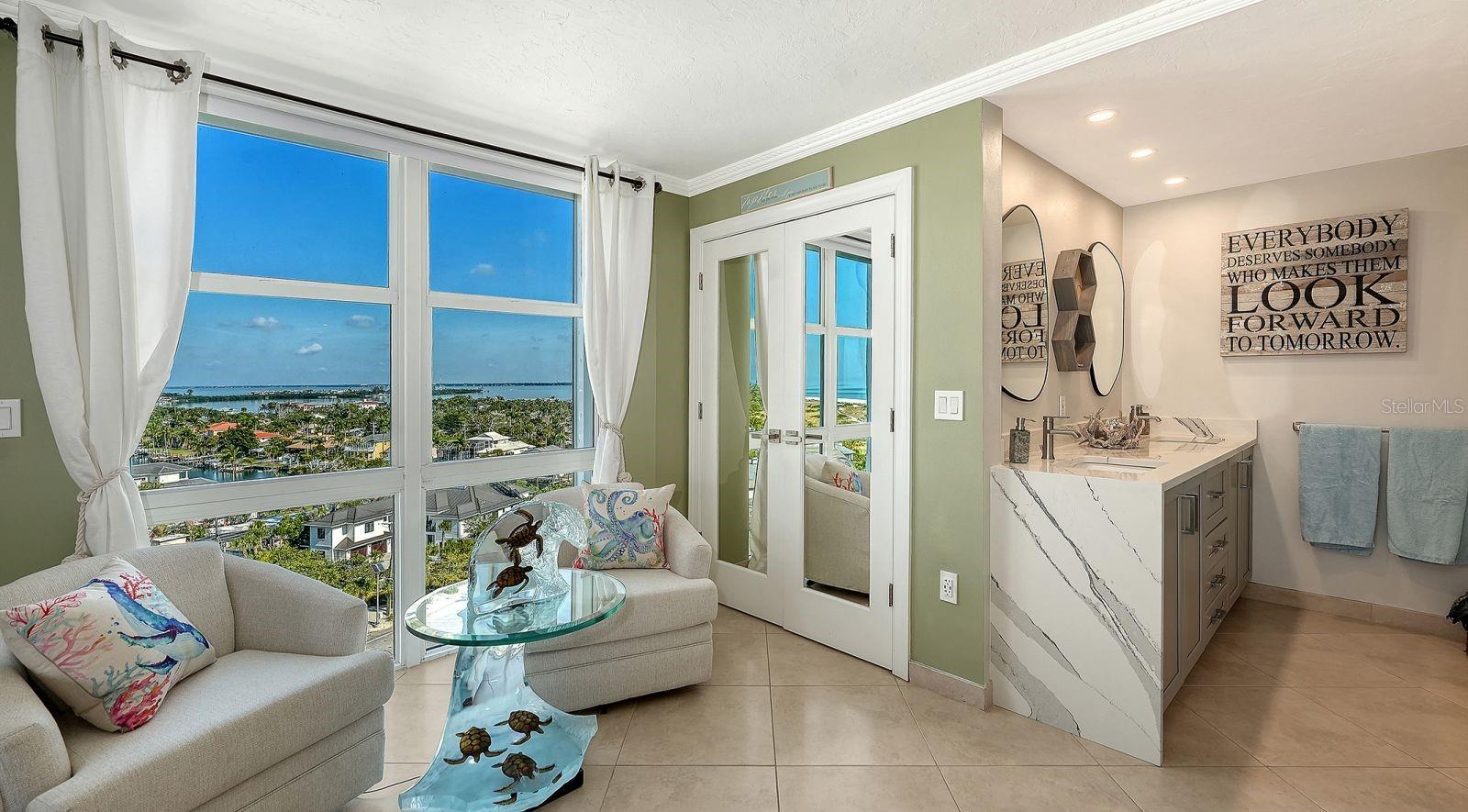 ST ARMANDS TOWERS NORTH - Residential