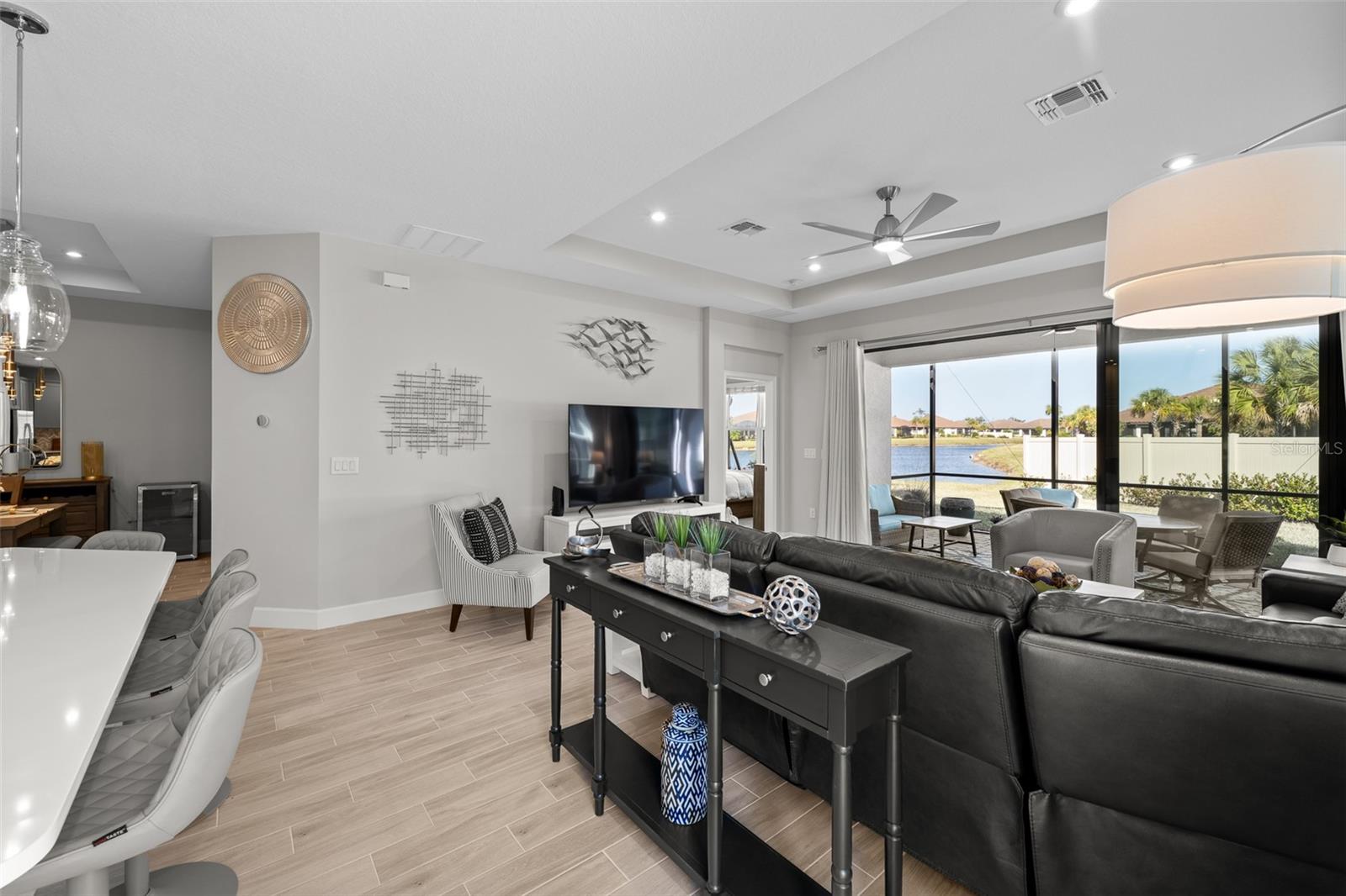 ARTISAN LAKES ESPLANADE PH IV SUBPH A, B, - Residential