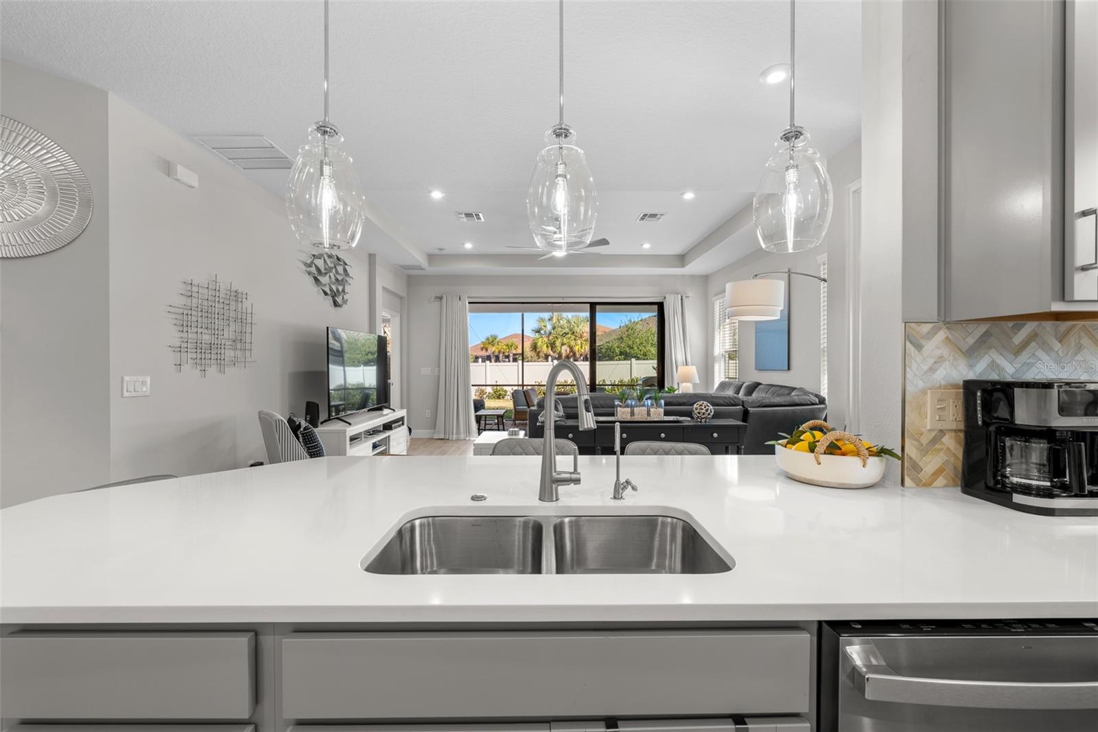 ARTISAN LAKES ESPLANADE PH IV SUBPH A, B, - Residential