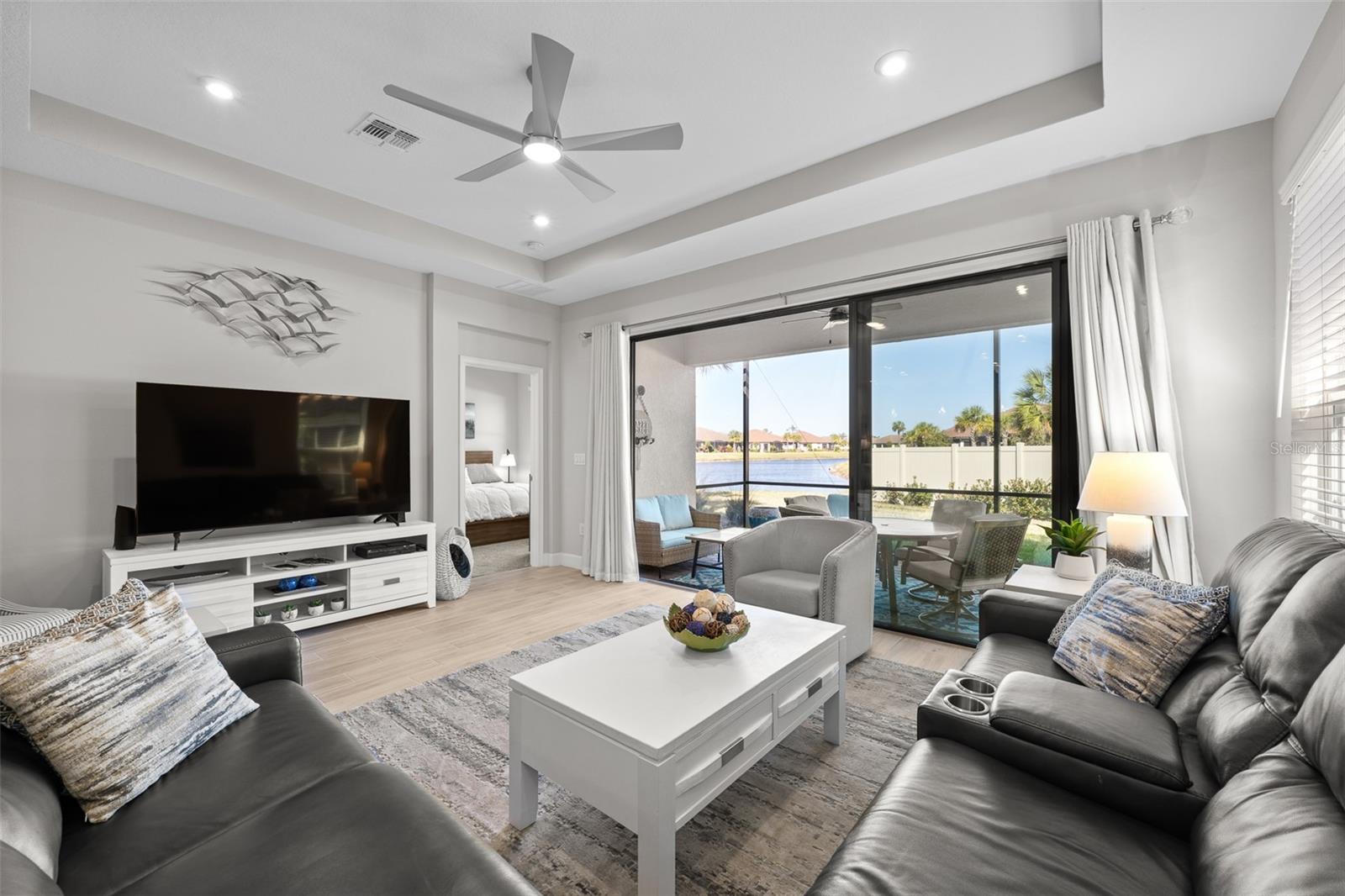 ARTISAN LAKES ESPLANADE PH IV SUBPH A, B, - Residential