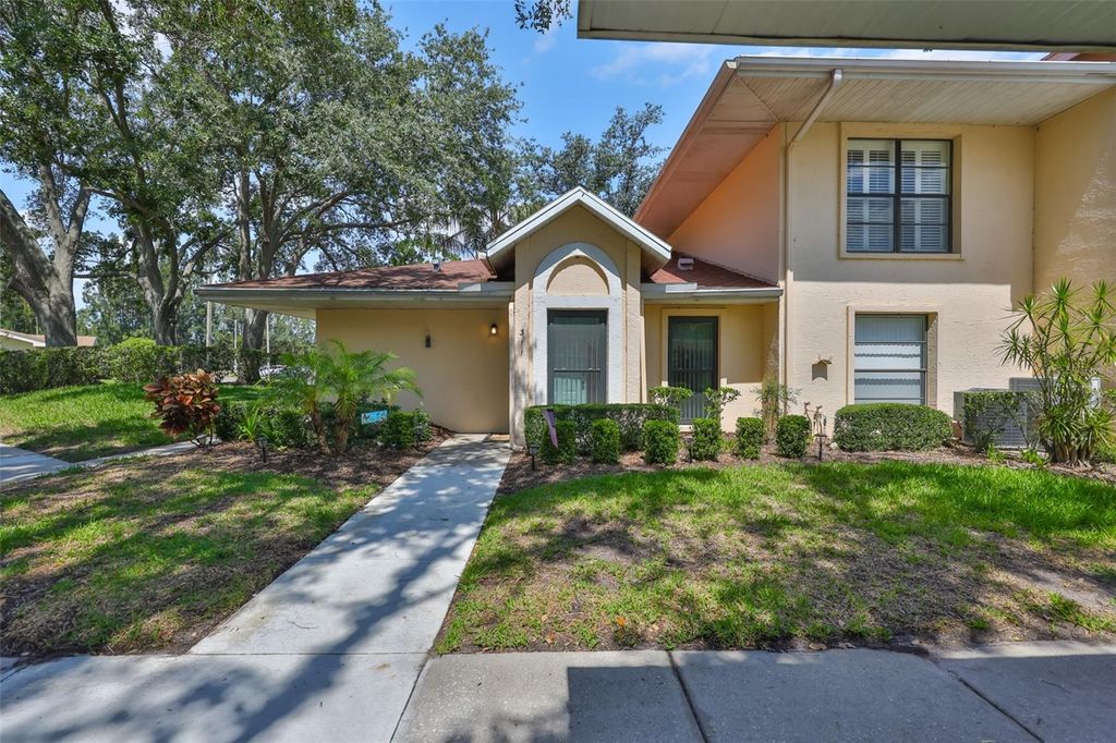 Photo of 311 Knottwood Court, Sun City Center, FL 33573 (MLS # TB8391183)