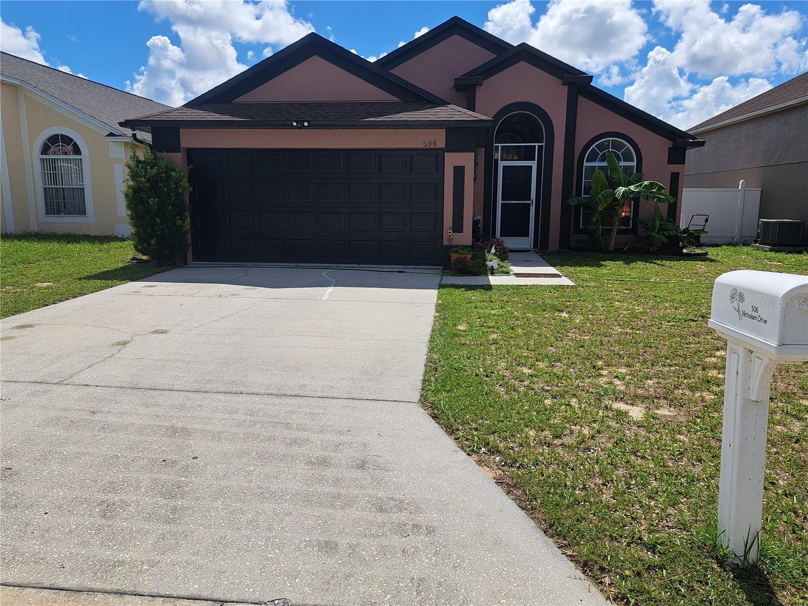 506 NICHOLSON DRIVE