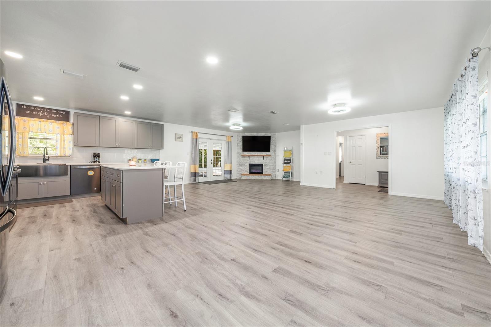 IDORA PARK - Residential