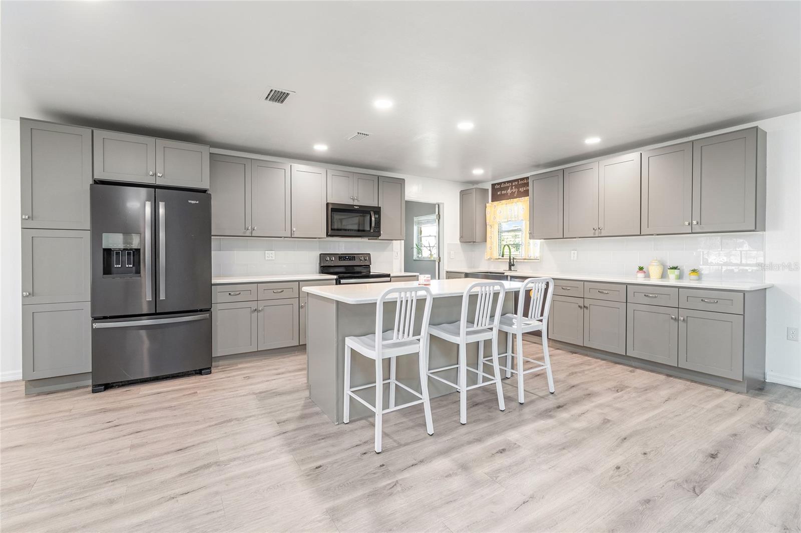 IDORA PARK - Residential