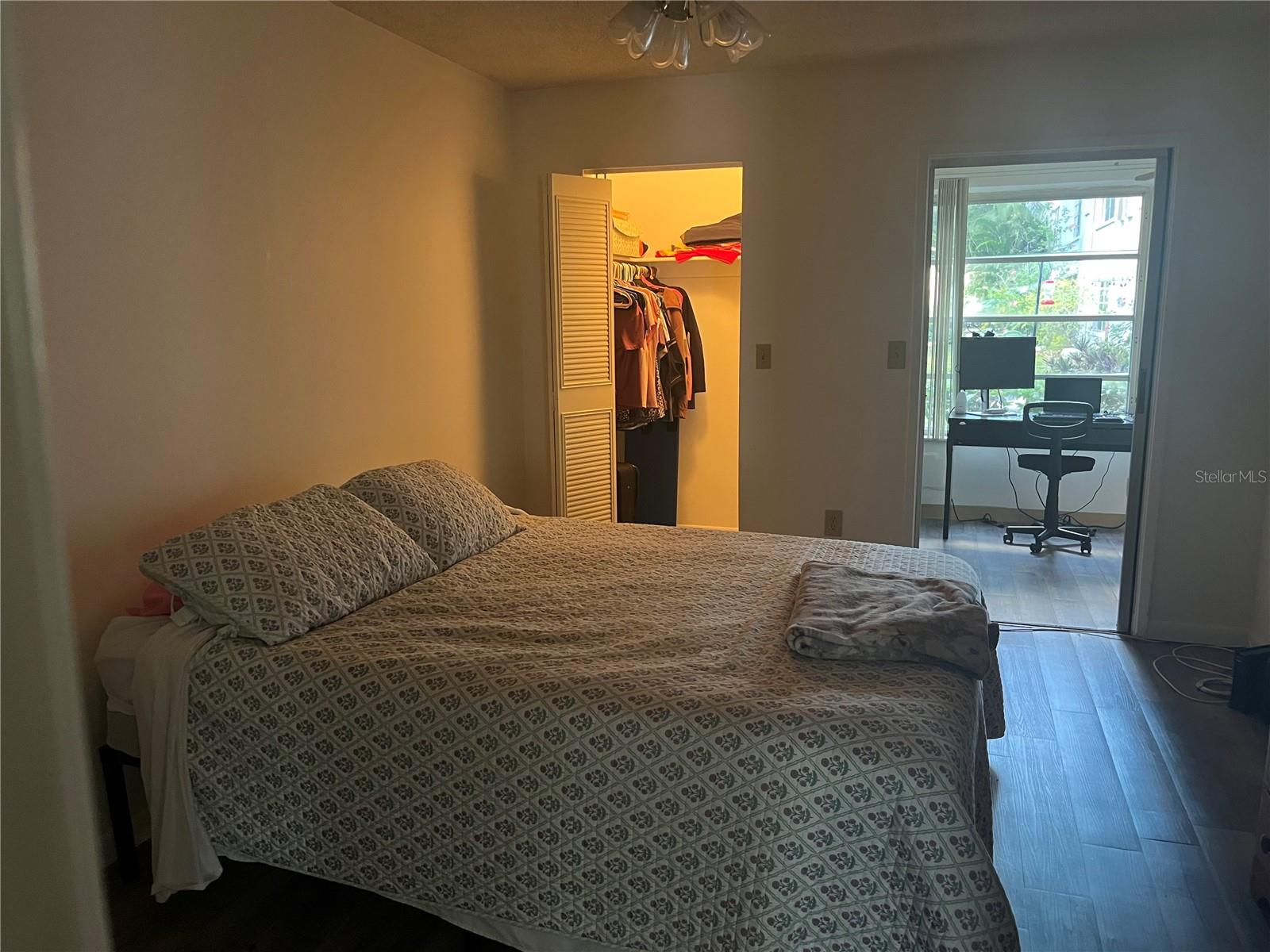 FIVE TOWNS OF ST PETE - Residential