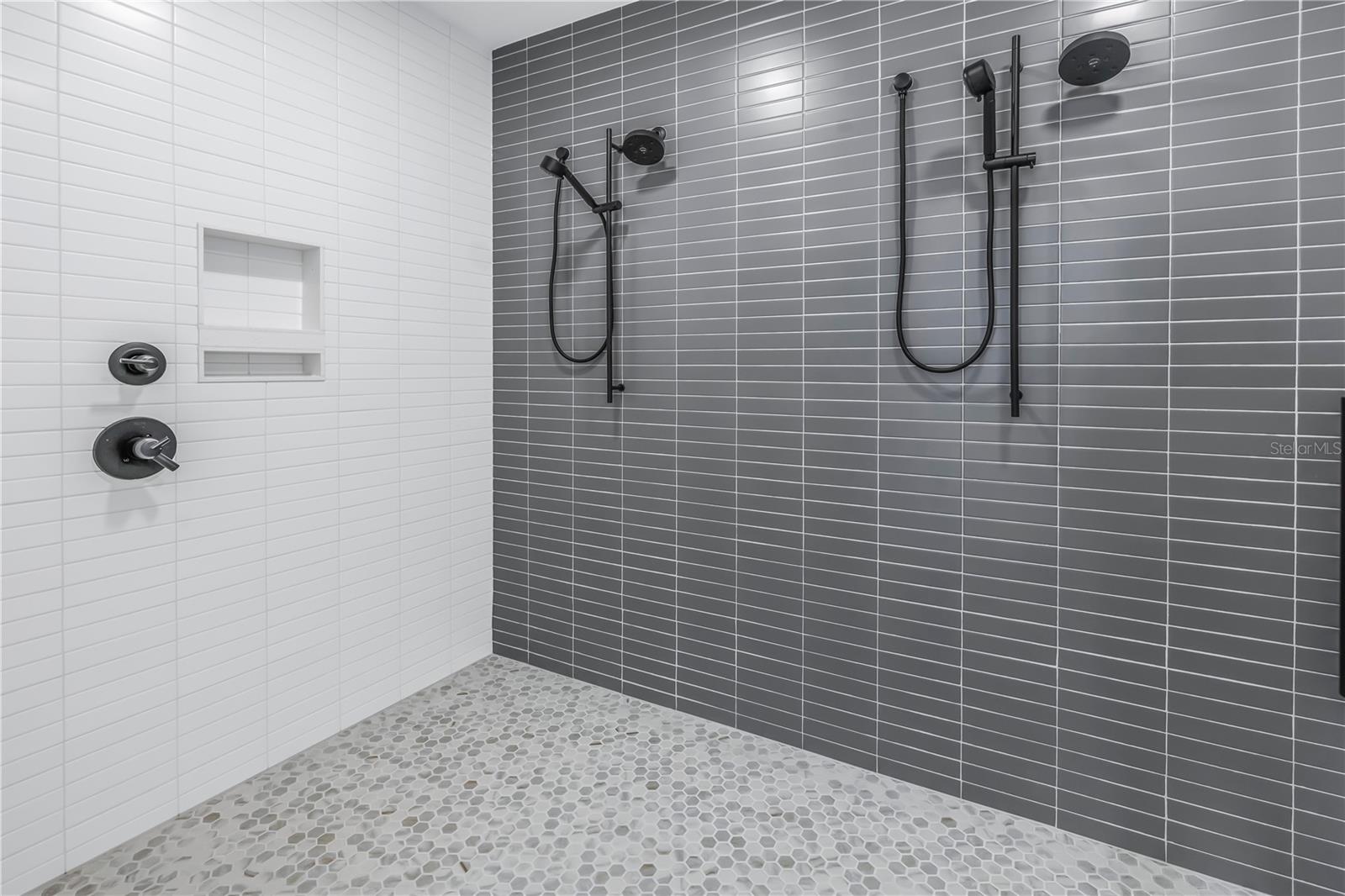 REFLECTION ST PETE - Residential Lease