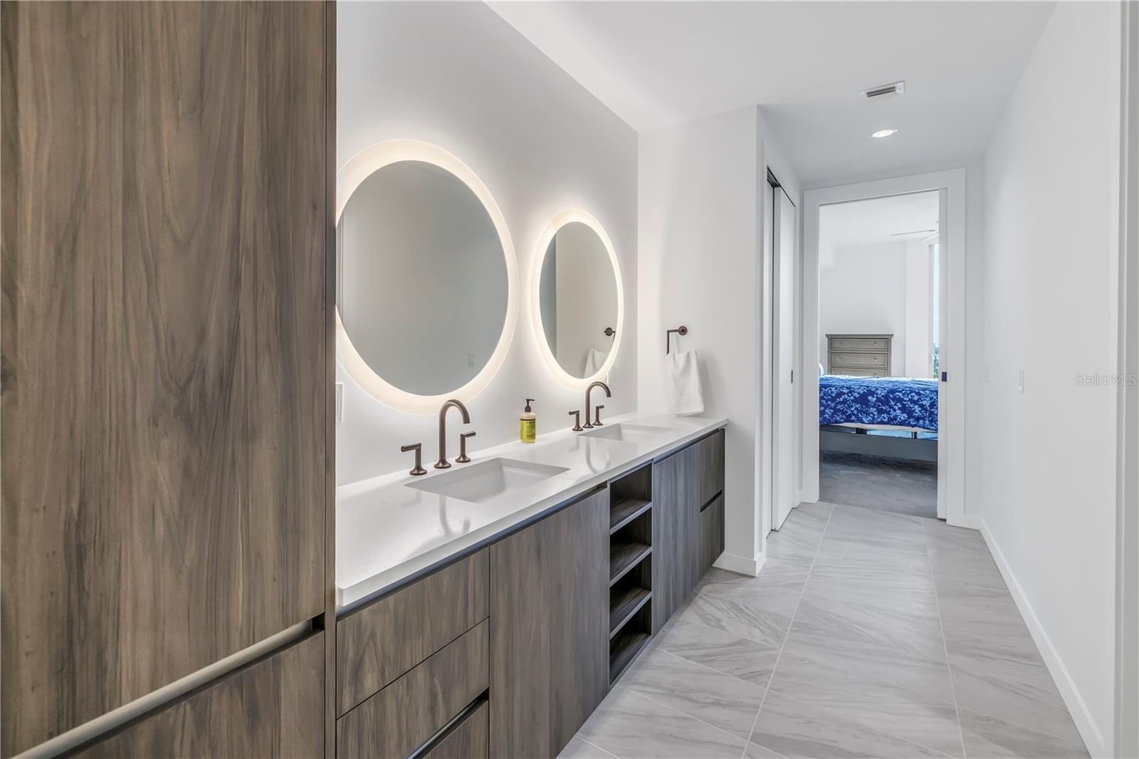 REFLECTION ST PETE - Residential Lease