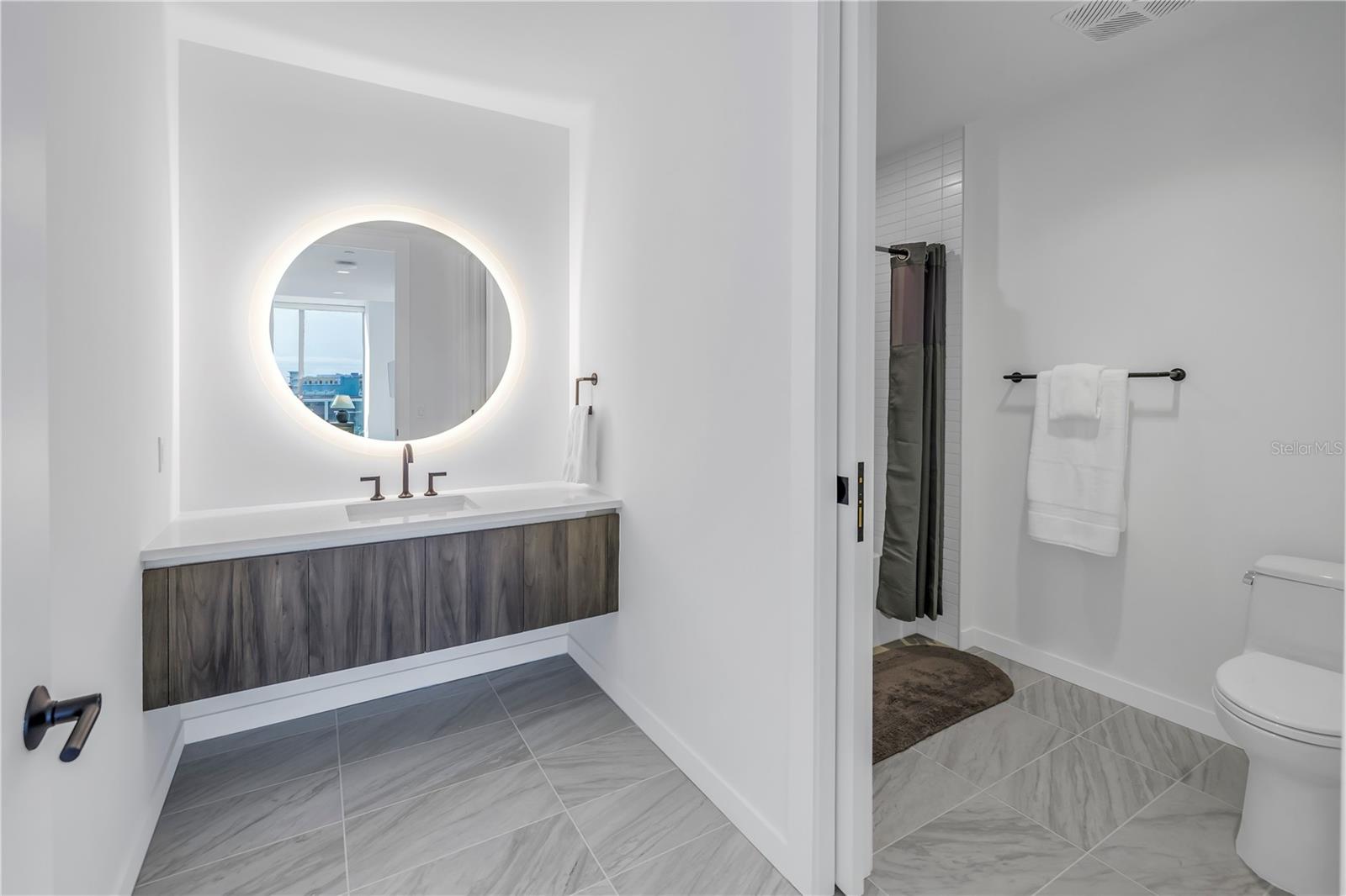 REFLECTION ST PETE - Residential Lease