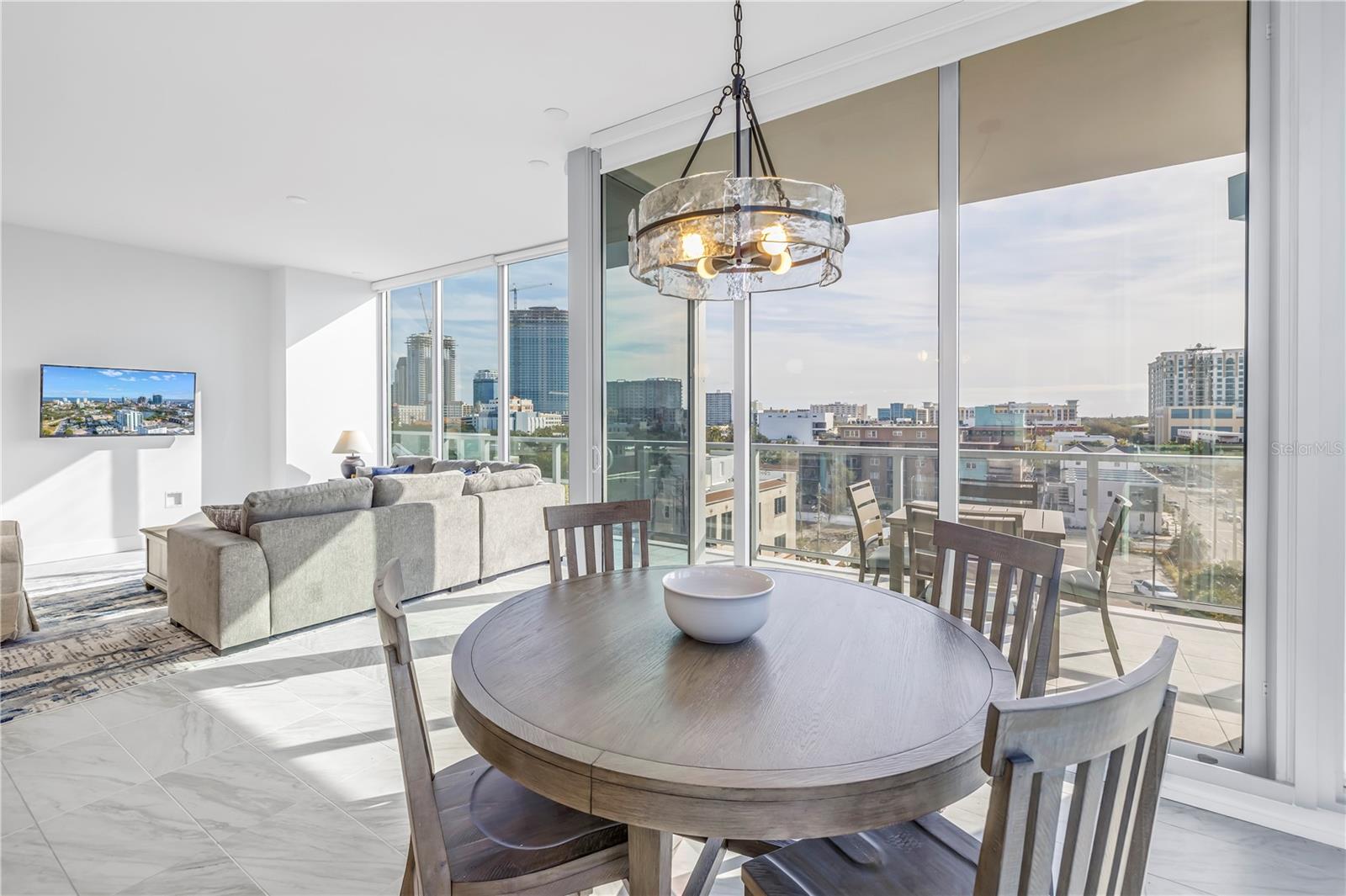 REFLECTION ST PETE - Residential Lease